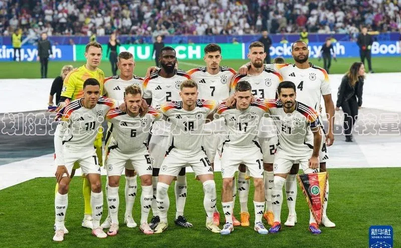 划船竞技：一场水上速度与技巧的较量